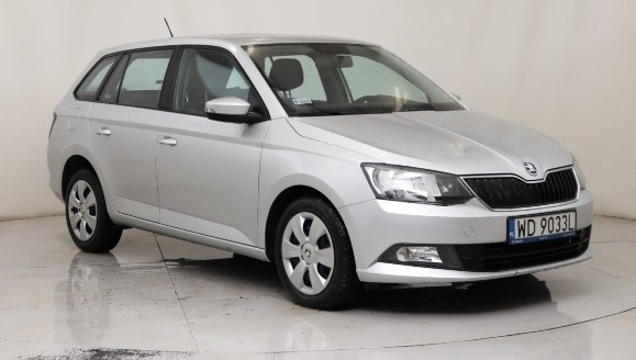 Skoda Fabia III silver combi car front