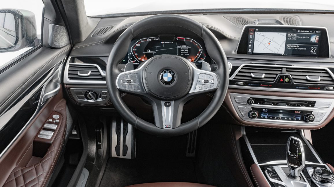BMW M760Li xDrive WD4193N w leasingu dla firm