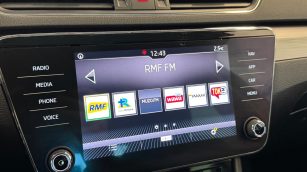 Skoda Superb 1.5 TSI ACT Style DSG WD7951M w zakupie za gotówkę