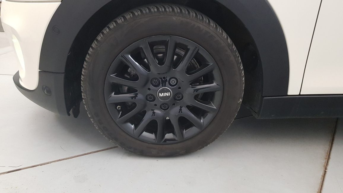 MINI Cooper aut DW5Y632 w leasingu dla firm