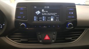 Hyundai i30 1.4 Classic + PO7MM28 w zakupie za gotówkę