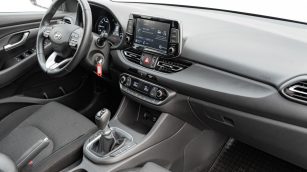 Hyundai i30 1.5 DPI Smart WD9135S w abonamencie dla firm