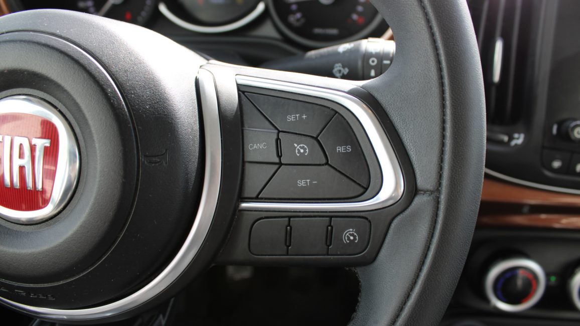 Fiat 500L 1.4 16V Cross PO5NA36 w leasingu dla firm