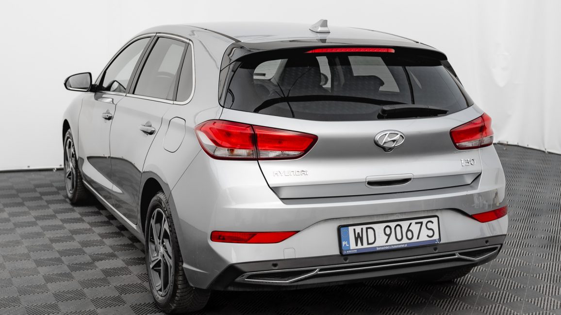 Hyundai i30 1.5 DPI Smart WD9067S w abonamencie