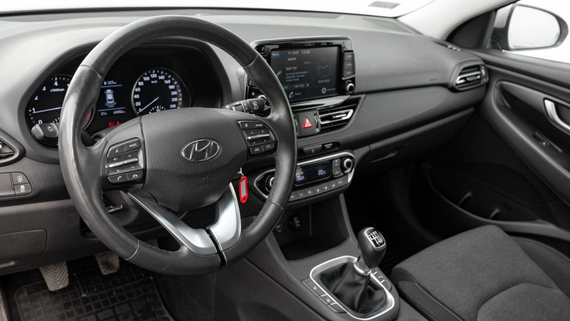 Hyundai i30 1.5 DPI Smart WD9067S w abonamencie