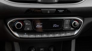 Hyundai i30 1.5 DPI Smart WD9067S w abonamencie