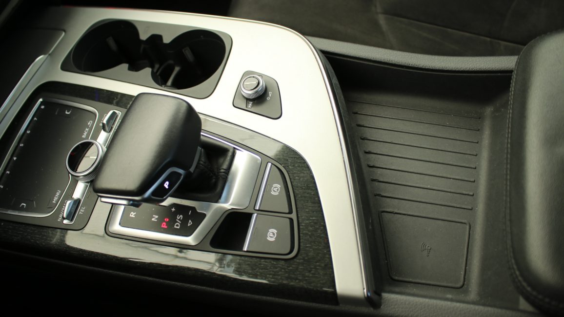 Audi Q7 50 TDI Quattro Tiptr. WU6512H w leasingu dla firm