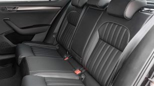 Skoda Superb 2.0 TSI 4x4 Style DSG GD682VK w zakupie za gotówkę
