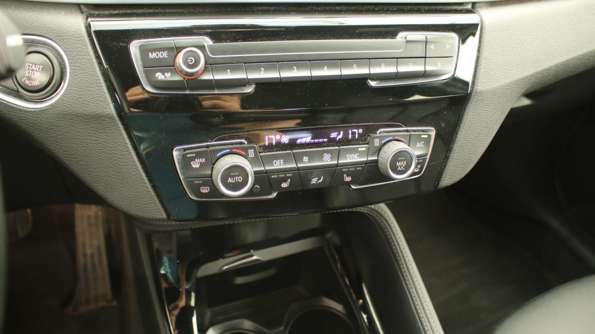 BMW X1 xDrive20i sport-aut WD7219S w leasingu dla firm