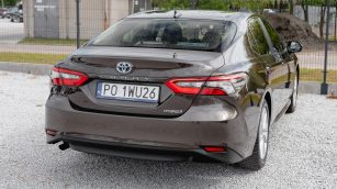 Toyota Camry 2.5 Hybrid Comfort CVT PO1WU26 w leasingu dla firm