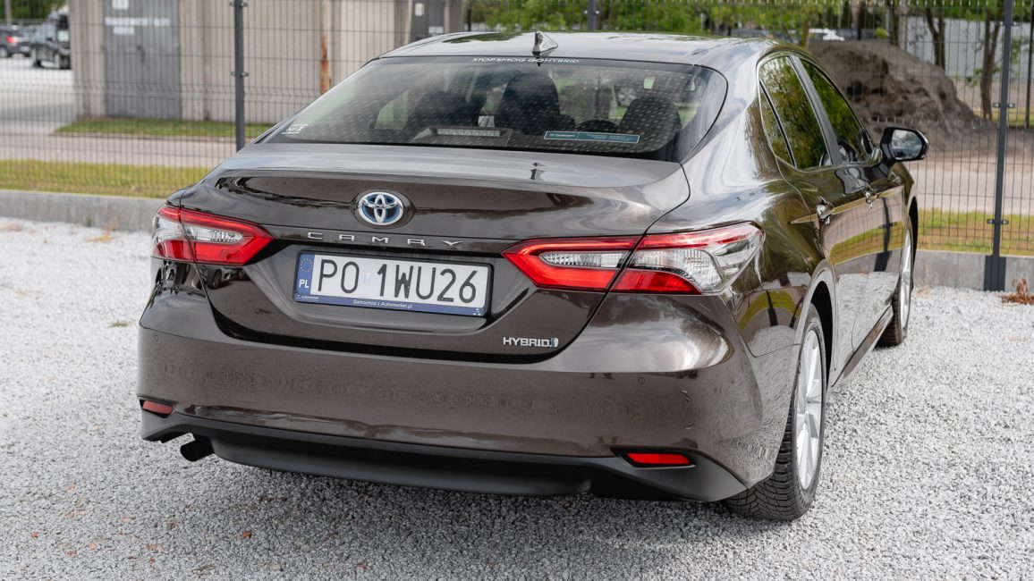 Toyota Camry 2.5 Hybrid Comfort CVT PO1WU26 w leasingu dla firm