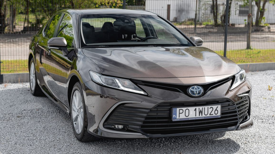 Toyota Camry 2.5 Hybrid Comfort CVT PO1WU26 w leasingu dla firm