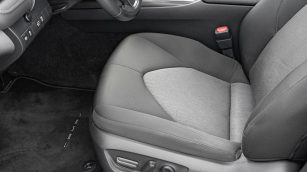 Toyota Camry 2.5 Hybrid Comfort CVT PO1WU26 w leasingu dla firm
