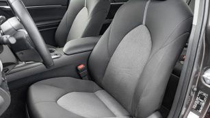 Toyota Camry 2.5 Hybrid Comfort CVT PO1WU26 w leasingu dla firm