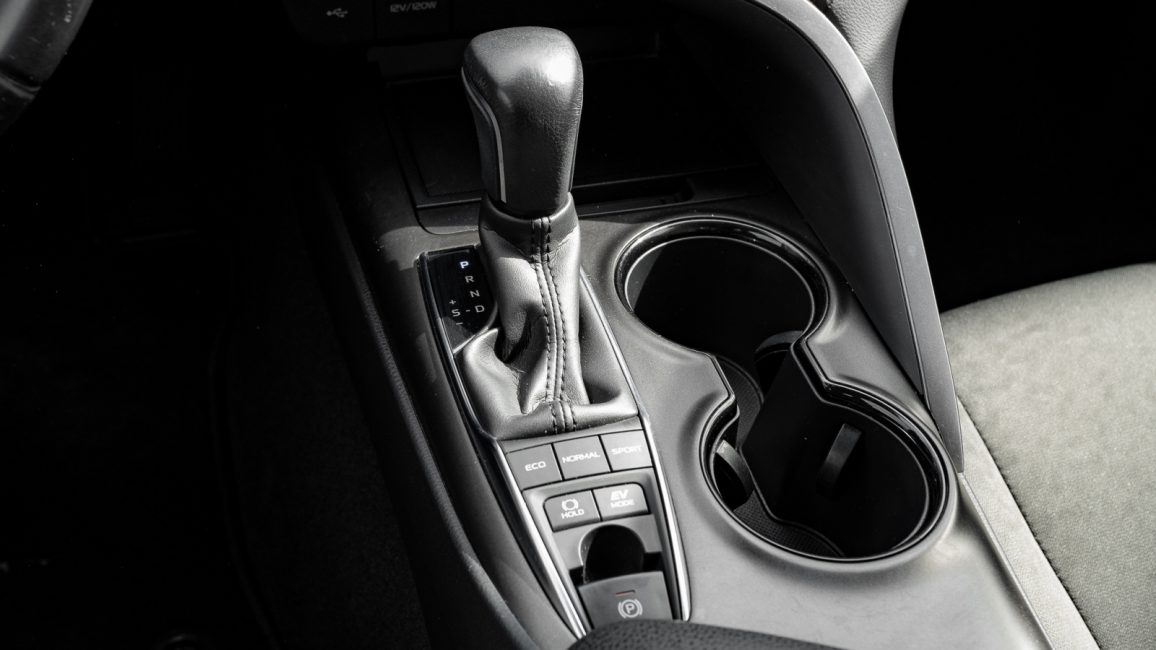 Toyota Camry 2.5 Hybrid Comfort CVT PO1WU26 w leasingu dla firm