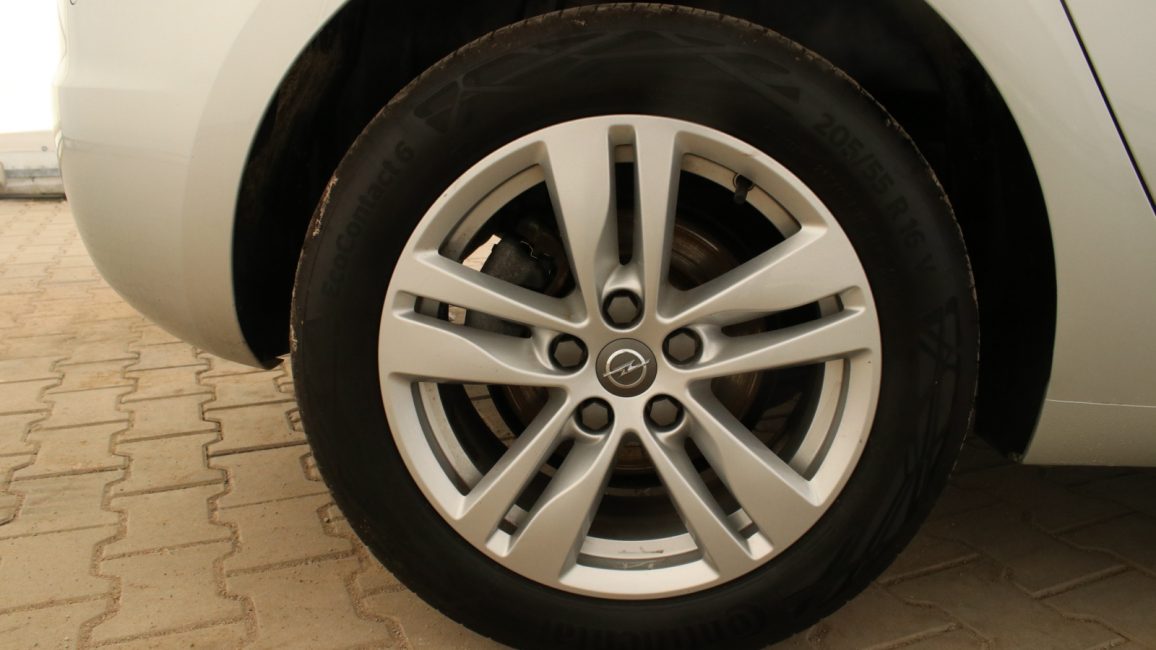 Opel Astra V 1.2 T Edition S&S WD0100P w leasingu dla firm