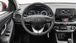 Hyundai i30 1.5 DPI Classic + WD4203S w leasingu dla firm