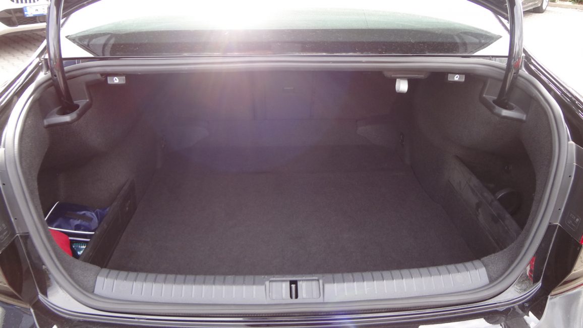 Volkswagen Passat 2.0 TDI Elegance DSG DX41016 w leasingu dla firm