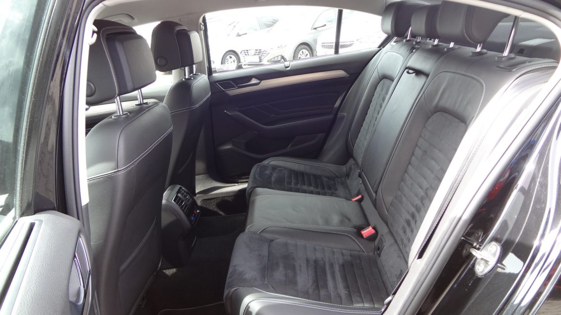 Volkswagen Passat 2.0 TDI Elegance DSG DX41016 w leasingu dla firm