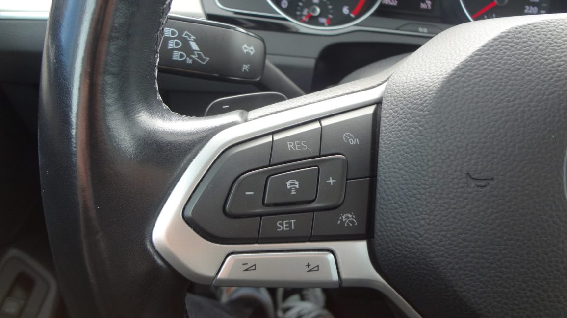 Volkswagen Passat 2.0 TDI Elegance DSG DX41016 w leasingu dla firm