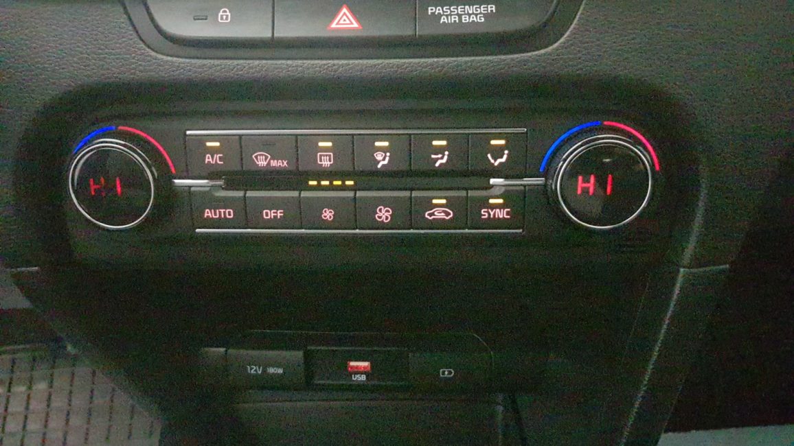 Kia Ceed 1.0 T-GDI M WD2383P w zakupie za gotówkę