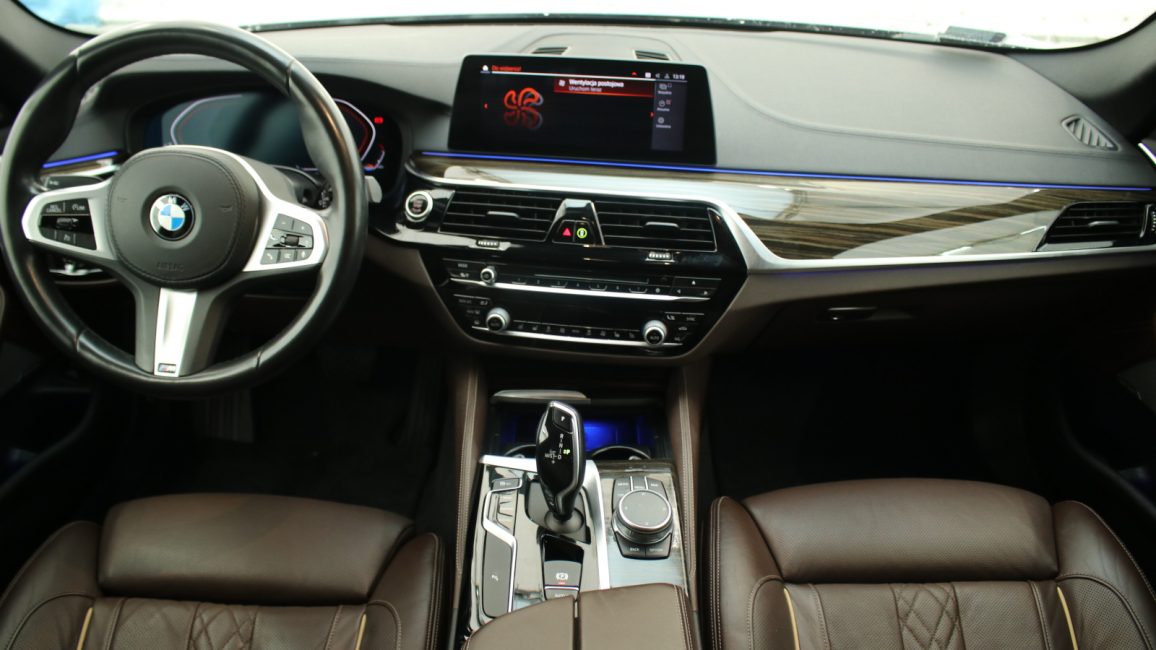 BMW 520d xDrive mHEV Luxury Line aut WD3660N w leasingu dla firm