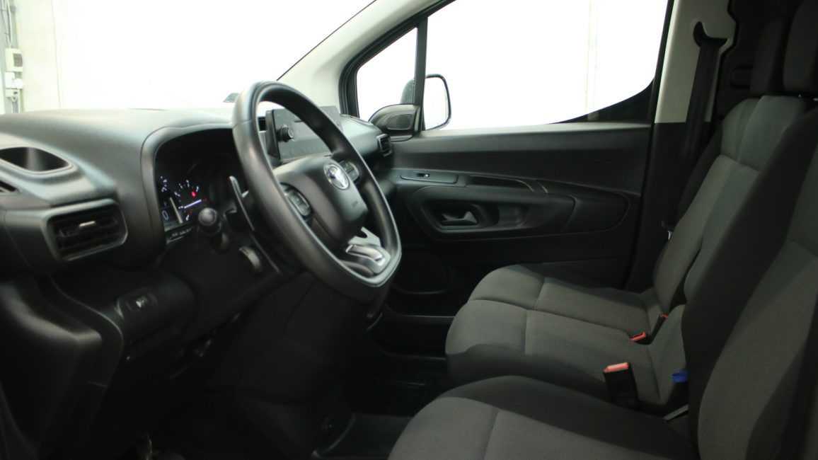 Toyota Proace City 1.2 D-4T Standard 2.3t Active Aut. WD3698S w abonamencie