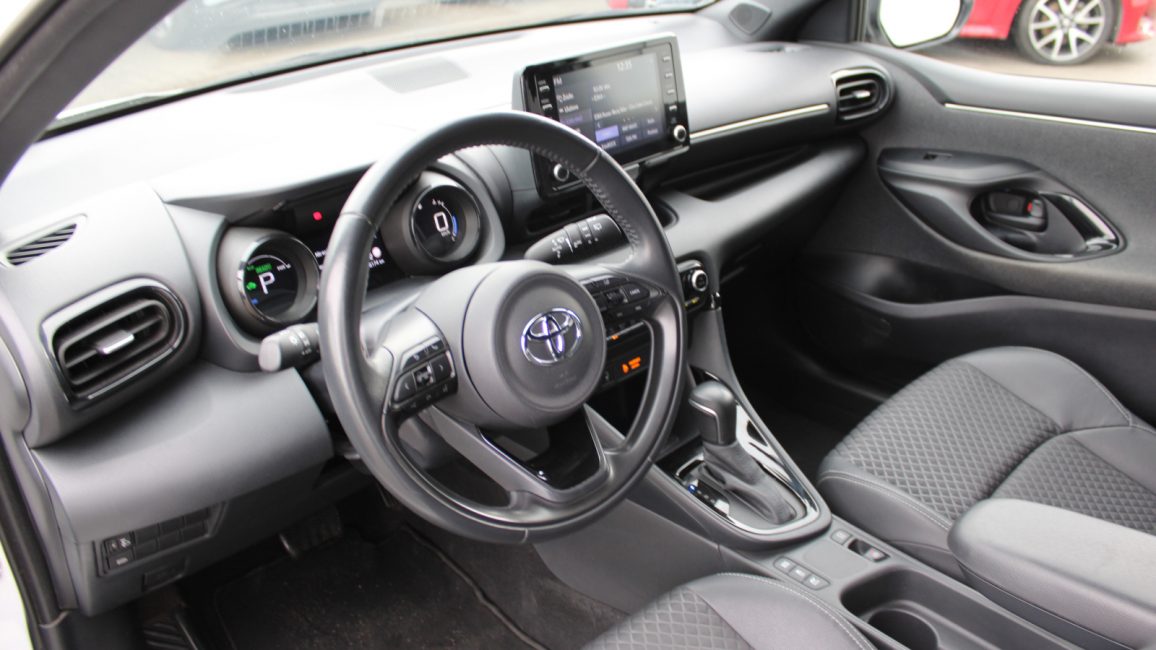 Toyota Yaris Hybrid 1.5 Selection Style WD4128S w zakupie za gotówkę