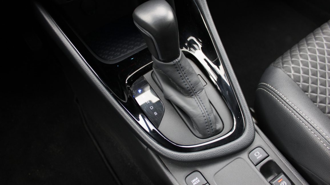 Toyota Yaris Hybrid 1.5 Selection Style WD4128S w zakupie za gotówkę