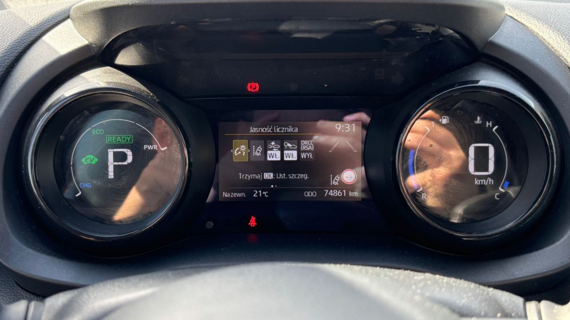 Toyota Yaris Hybrid 1.5 Selection Style WD4006S w abonamencie