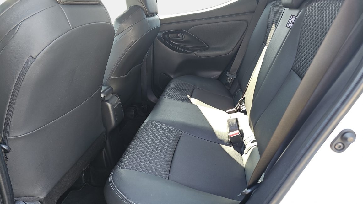 Toyota Yaris Hybrid 1.5 Selection Style WD4004S w abonamencie