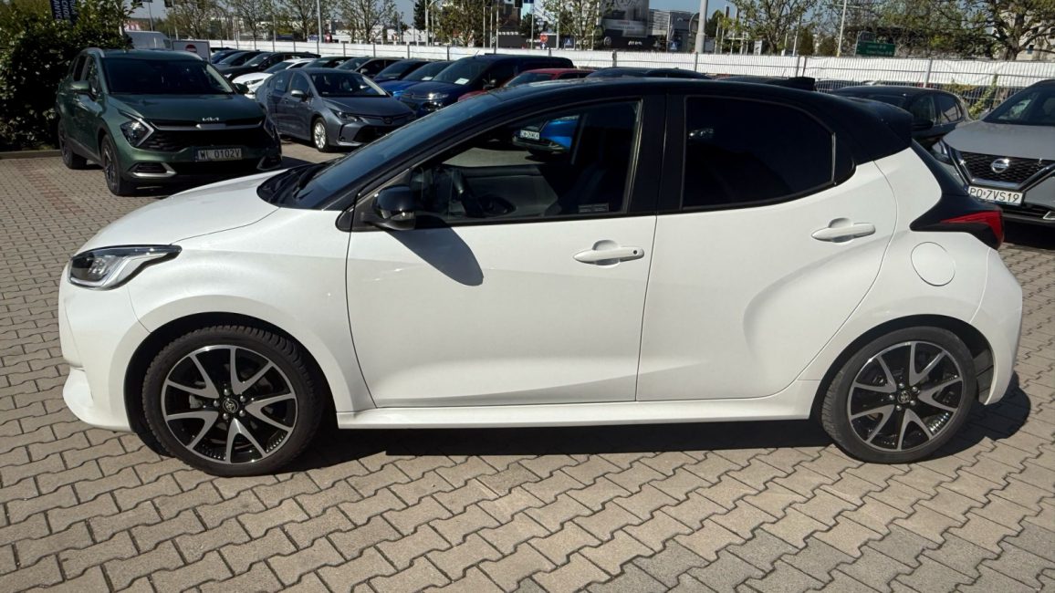 Toyota Yaris Hybrid 1.5 Selection Style WD4007S w abonamencie dla firm