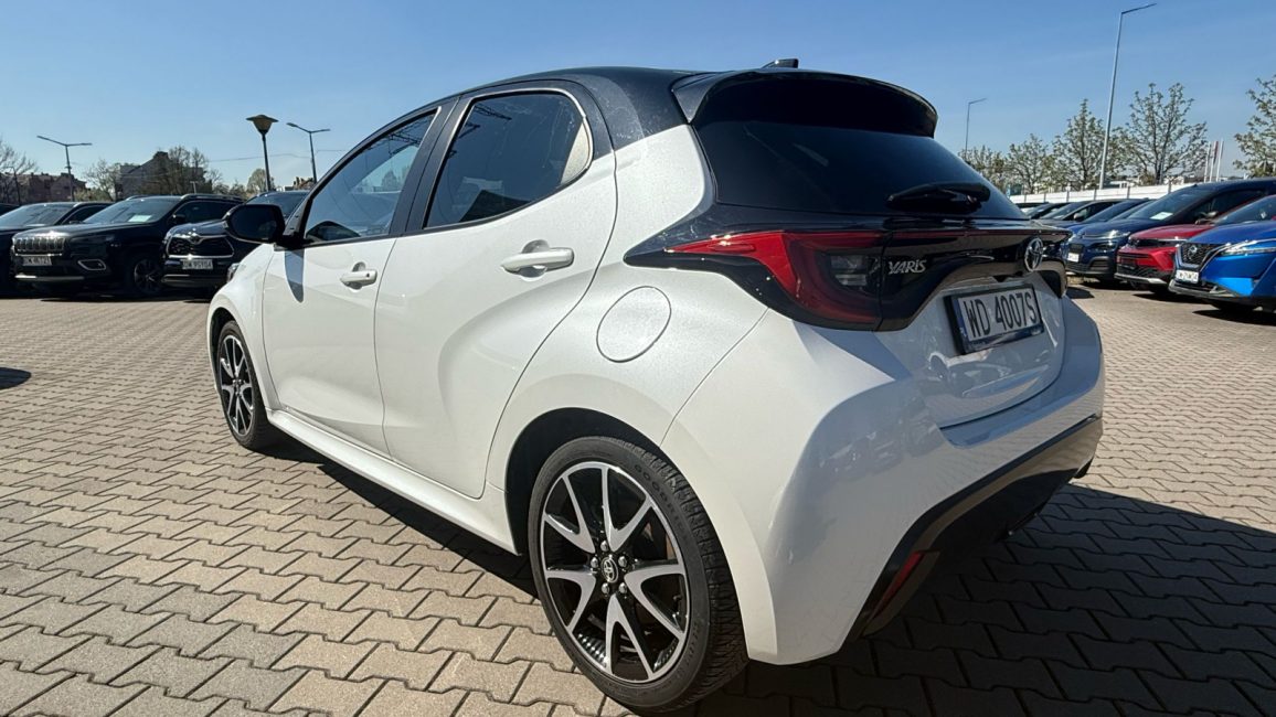Toyota Yaris Hybrid 1.5 Selection Style WD4007S w abonamencie dla firm