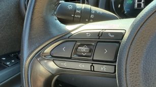 Toyota Yaris Hybrid 1.5 Selection Style WD4007S w abonamencie dla firm