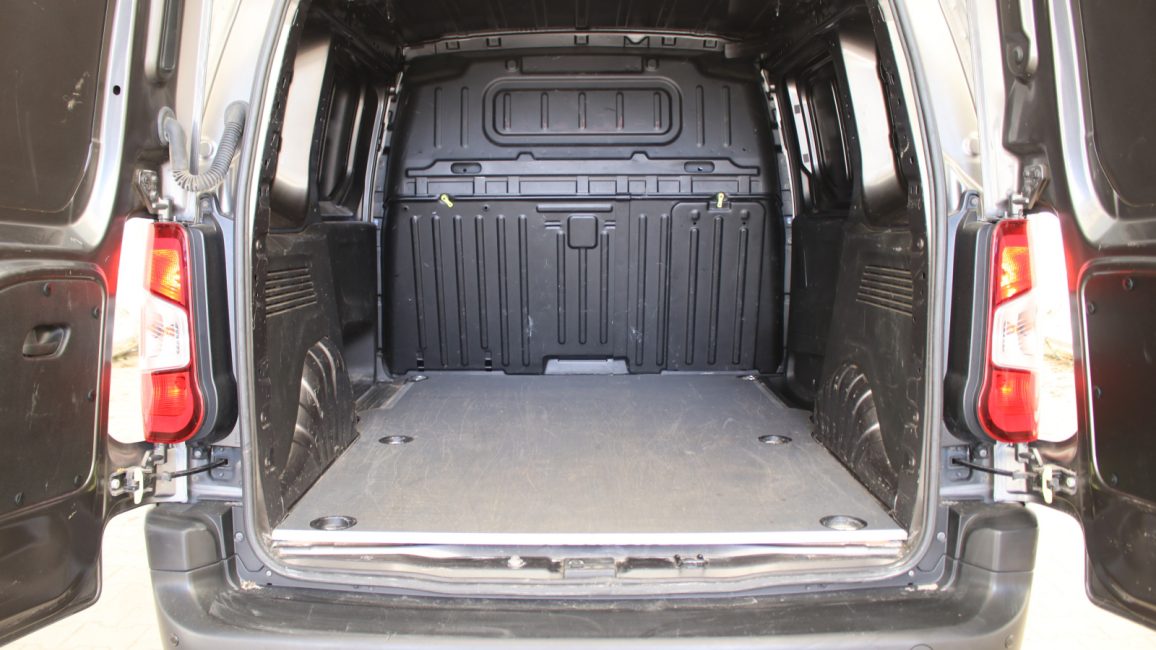 Toyota Proace City 1.2 D-4T Standard 2.3t Active Aut. WD4934S w leasingu dla firm