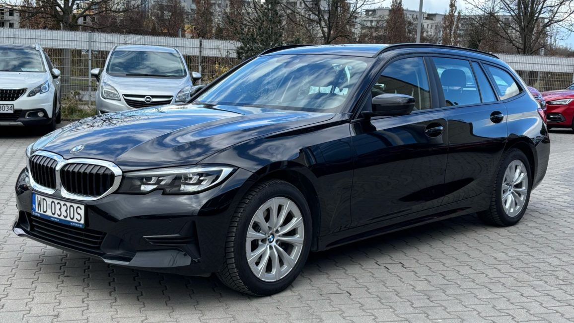 BMW 318d mHEV Advantage aut WD0330S w abonamencie