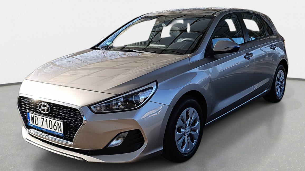 Hyundai i30 1.4 Classic + WD7106N w zakupie za gotówkę