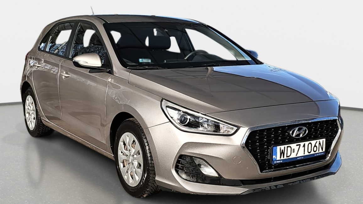 Hyundai i30 1.4 Classic + WD7106N w zakupie za gotówkę