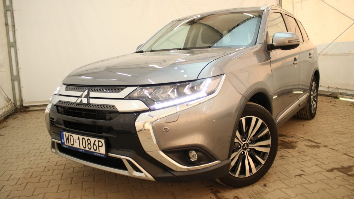 Mitsubishi Outlander 2.0 Instyle SDA 4WD CVT WD1086P w zakupie za gotówkę