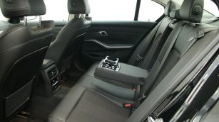 BMW 320d xDrive mHEV Advantage aut DW4TE75 w leasingu dla firm