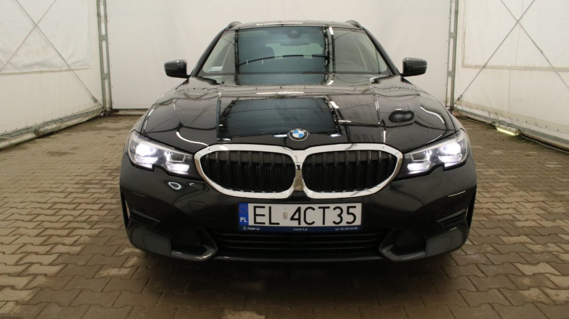 BMW 318i Sport Line aut EL4CT35 w zakupie za gotówkę