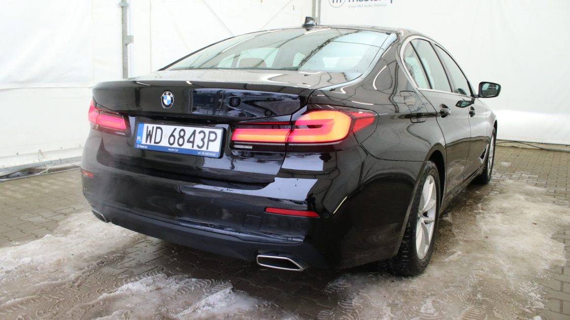 BMW 520i mHEV aut WD6843P w leasingu dla firm