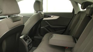 Audi A4 35 TFSI mHEV S Line S tronic WJ8468K w abonamencie dla firm