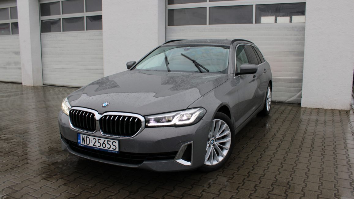 BMW 520d xDrive mHEV Luxury Line aut WD2565S w leasingu dla firm
