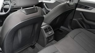 Audi A4 35 TFSI mHEV S Line S tronic WD7817S w zakupie za gotówkę