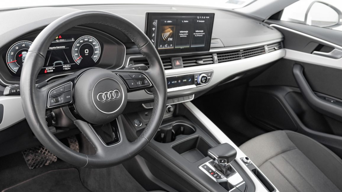 Audi A4 35 TFSI mHEV S Line S tronic WD7816S w abonamencie