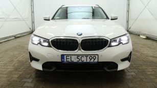 BMW 318i Sport Line aut EL5CT99 w zakupie za gotówkę