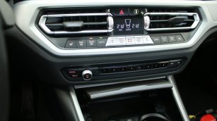 BMW 320d xDrive mHEV Advantage aut WD9139S w abonamencie