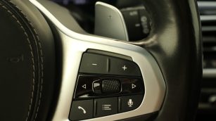 BMW X7 xDrive30d sport-aut WD9437S w leasingu dla firm