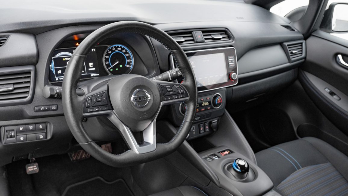 Nissan Leaf 40kWh Acenta WD5063S w abonamencie